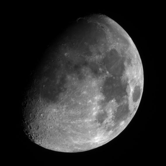 moon2.thumb.jpg.4fa5852c19ed544c1709a258