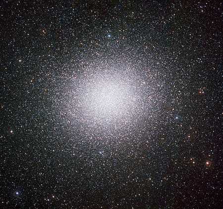 450px-Omega_Centauri_by_ESO.jpg