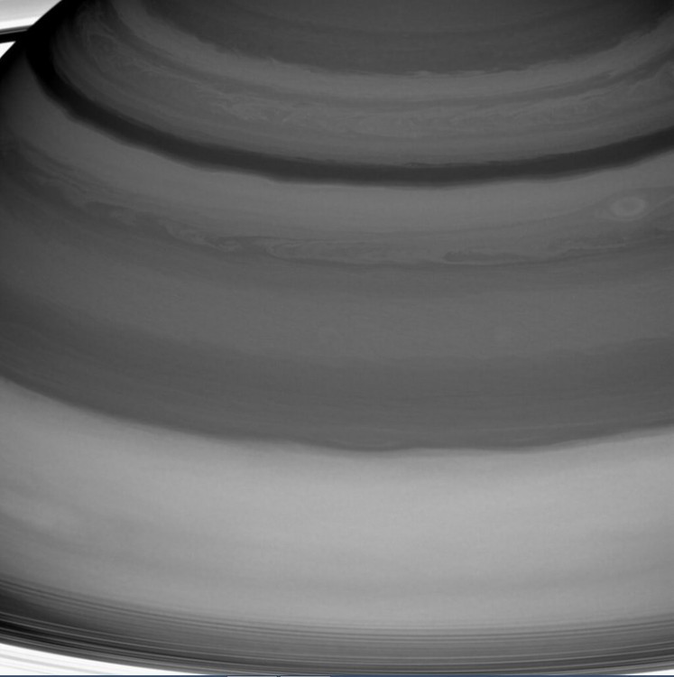Dynamika płynów w chmurach Saturna.jpg