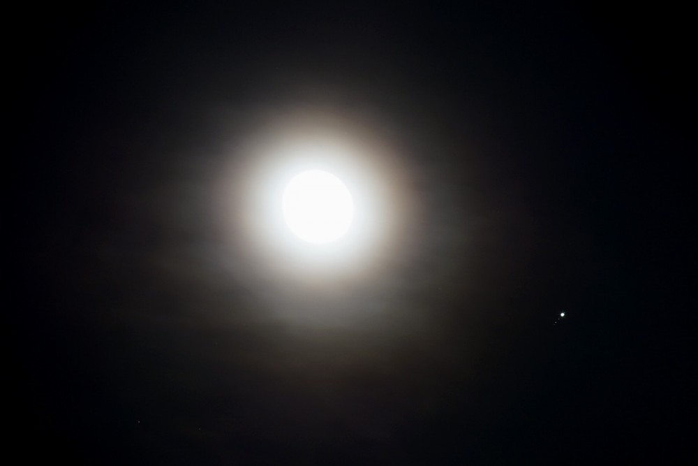Moon & Jupiter & Sattelite OK.jpg