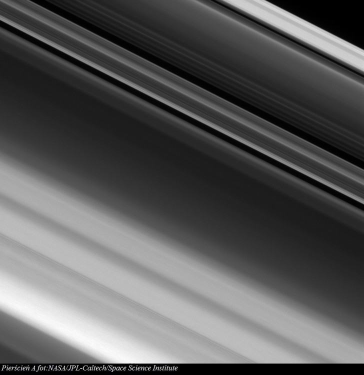 Misja Cassini zobacz pierscienie Saturna w niesamowitym zblizeniu2.jpg