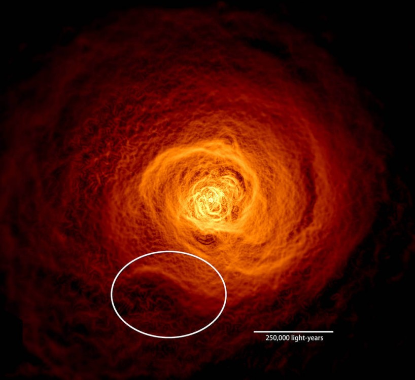 Potężna fala gazu w Gromadzie Galaktyk w Perseuszu.jpg