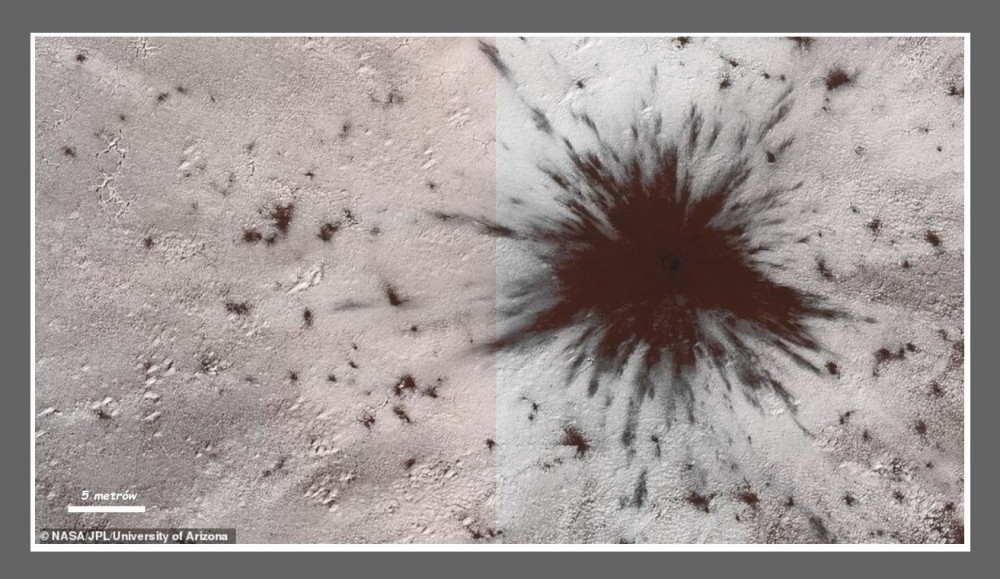 Spektakularne uderzenie w Marsa kosmicznej skały. Krater powstał w ubiegłym roku2.jpg
