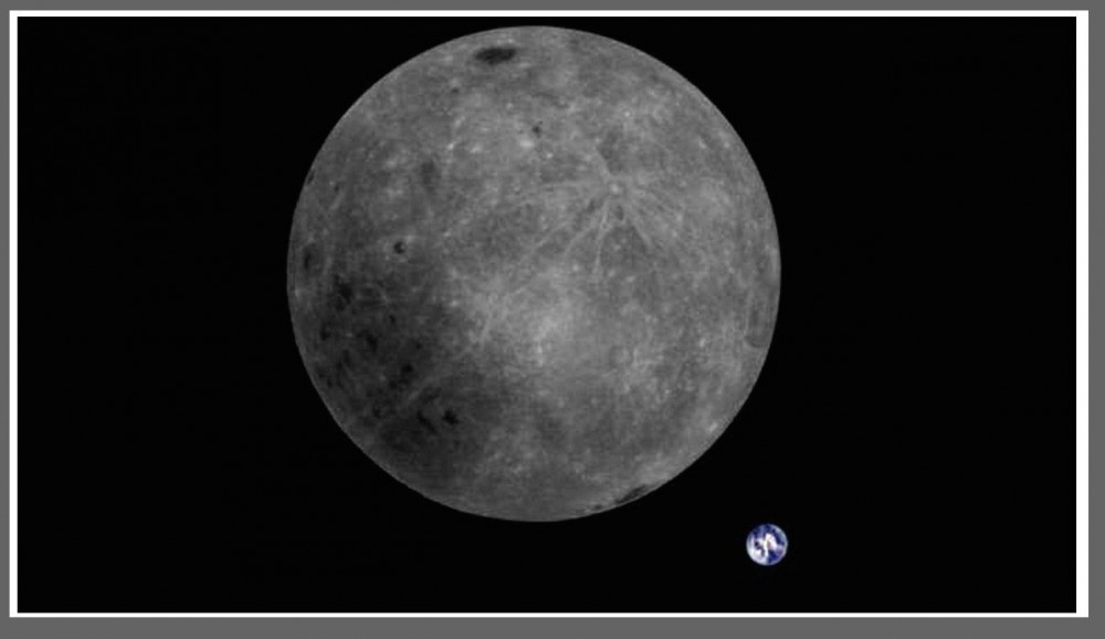 Chiński satelita ukazał na zdjęciu Ziemię i niewidoczną z niej stronę Księżyca4.jpg
