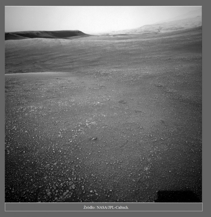 Łazik Curiosity wykonuje pierwsze odwierty w regionie Clay-Bearing Unit2.jpg