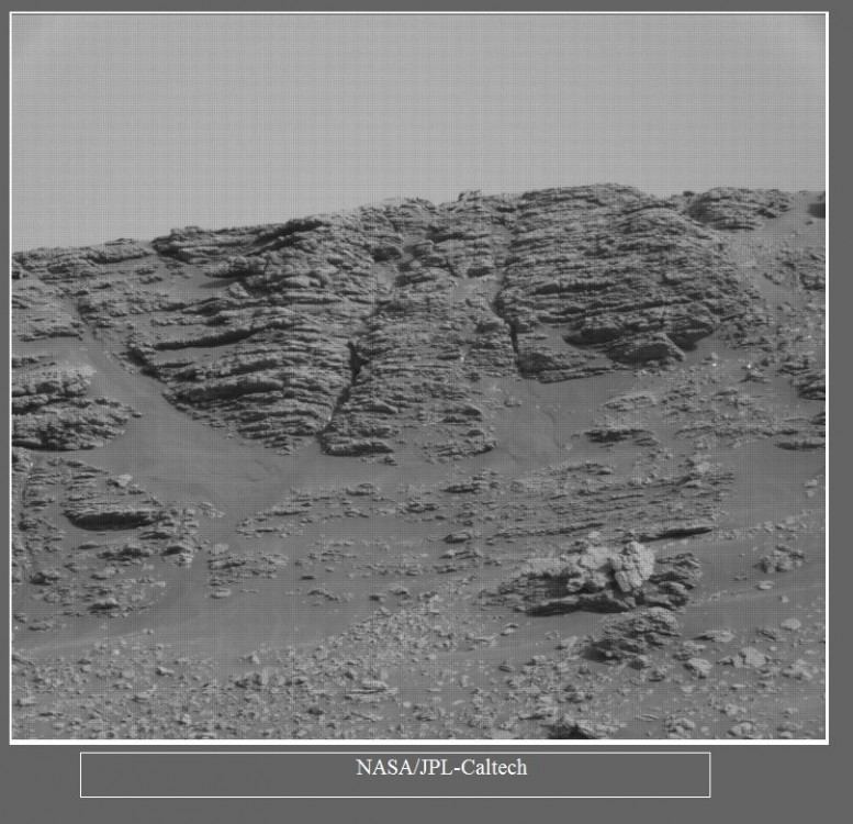Łazik Curiosity wspina się coraz wyżej - 7 lat misji zdjęcia14.jpg