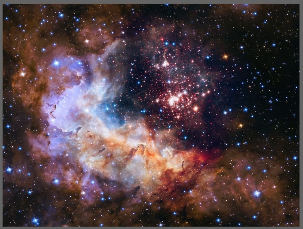 Kosmiczny Teleskop Hubble?a bada procesy powstawania planet w gromadzie gwiazd Westerlund 2.2.jpg
