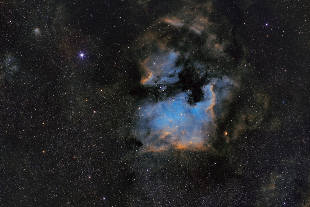 894131344_2020-05-17-NGC7000_HST_002_small.thumb.jpg.74567a383aab6546b17679c740650757.jpg