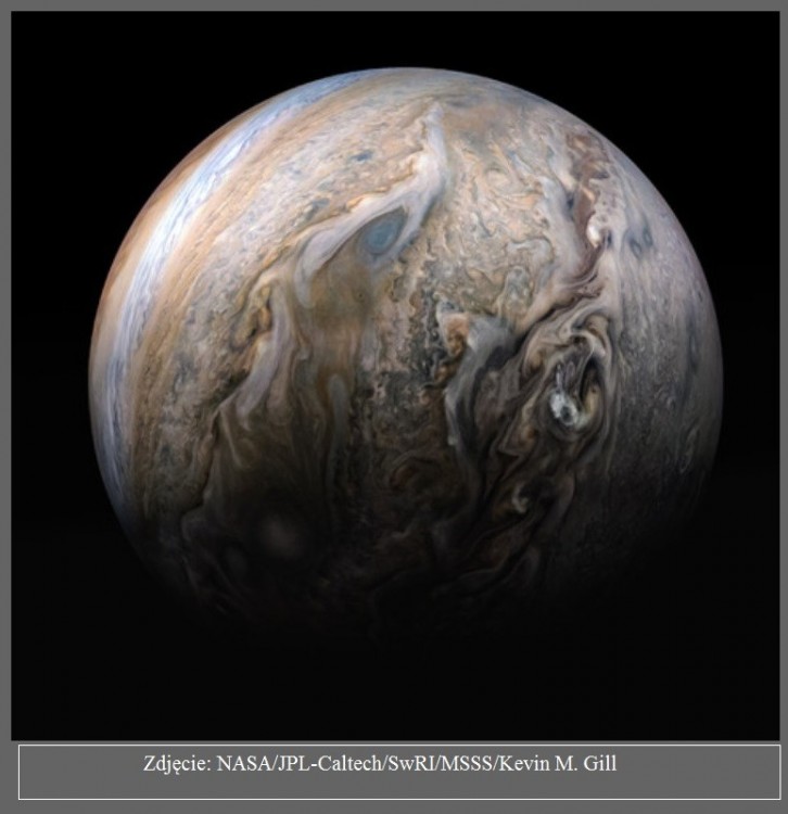 Sonda Juno obiegła już 27 razy Jowisza [ZDJĘCIA]2.jpg