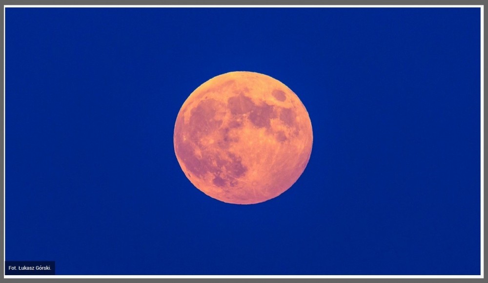 Pełnia Truskawkowego Księżyca5.jpg