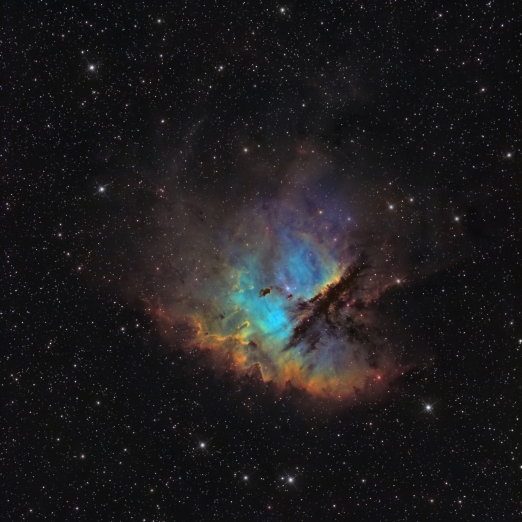 NGC281HSTcropfl_2000.jpg