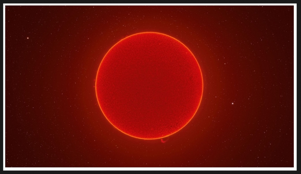 100 tysięcy fotografii utworzyło najdokładniejszy obraz Słońca wykonany z Ziemi2.jpg