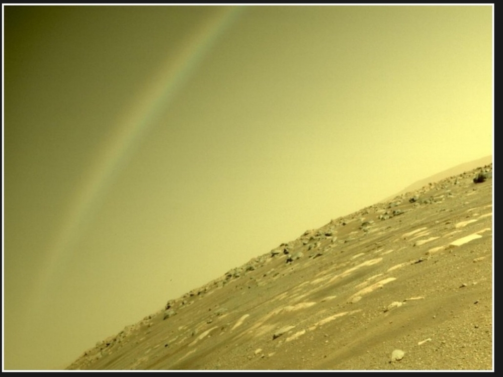 Łazik sfotografował tęczę na Marsie Naukowcy tłumaczą, czym jest to zjawisko2.jpg