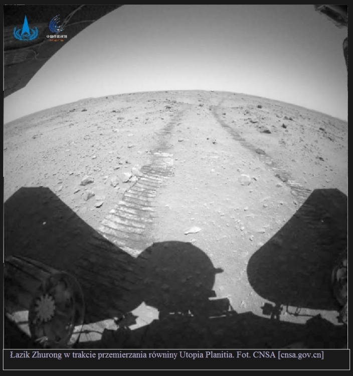 Chiński łazik pokonuje kolejne metry na Marsie2.jpg