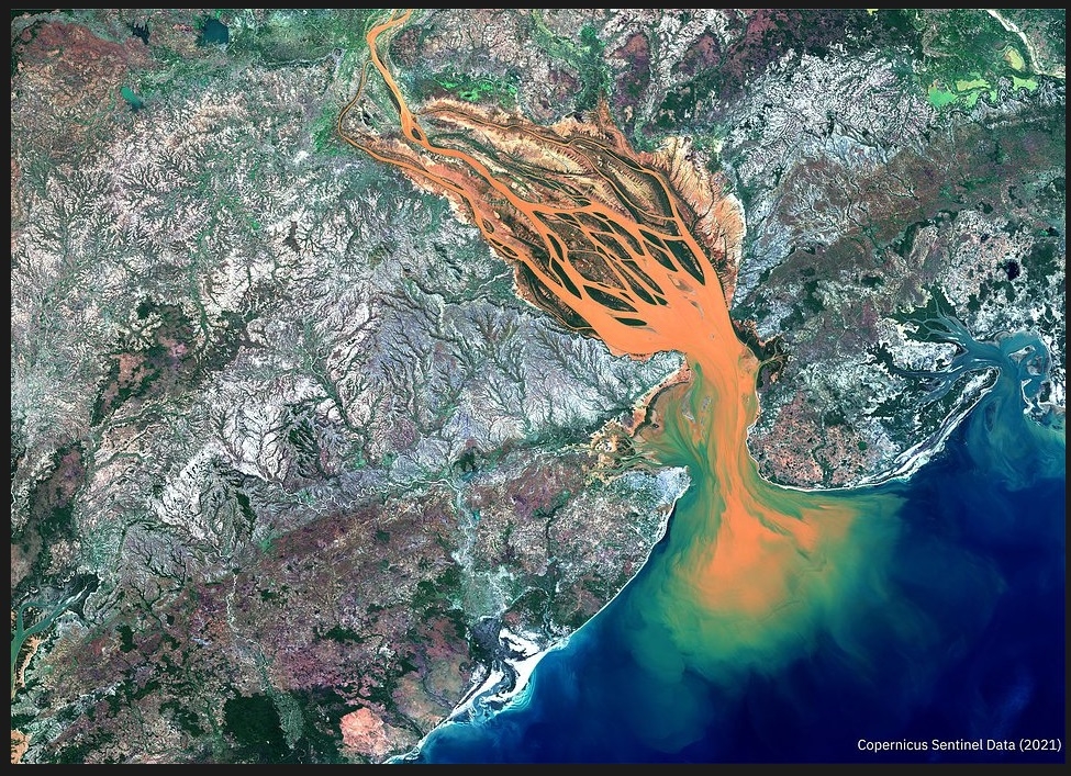Polacy zwyciężyli w konkursie na najbardziej klimatyczne zdjęcie satelitarne Ziemi3.jpg