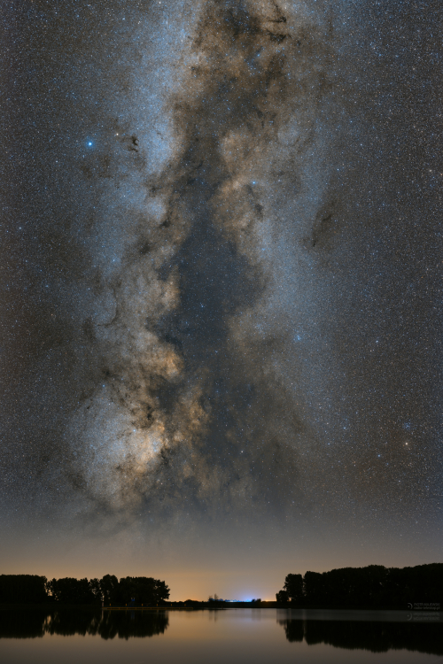 2021-08-11_Milky-Way_Great-Rift_Gopło_web_large.jpg
